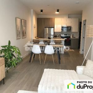 À Louer Magnifique Condo - Photo 3