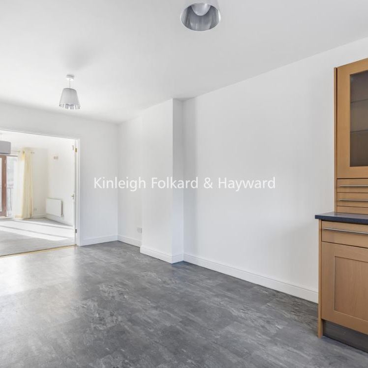 The Avenue, Beckenham BR3 - Photo 1