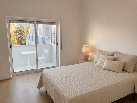 1 Bedroom Apartment with a view, Santo Amaro de Oeiras, Oeiras - Foto 4