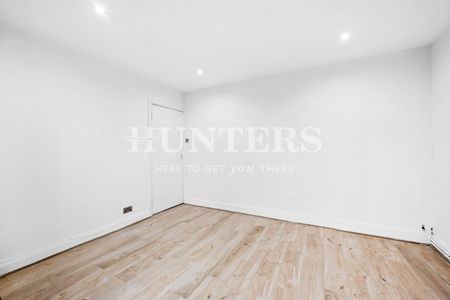 1 bedroom Flat To Let - Photo 2