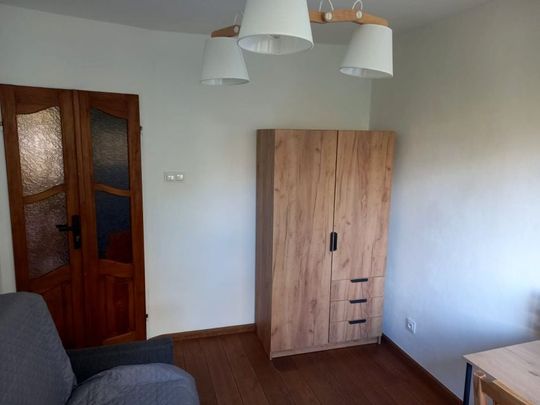 Pokój, ul. Legnicka - Zdjęcie 1