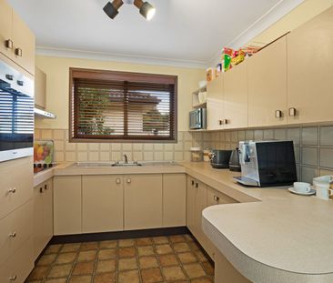 17 Dorothy Avenue, Woy Woy, NSW 2256 - Photo 3