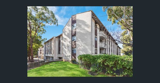 Great Location - Photo 1