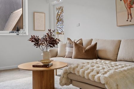 Sunlit Apartment Living Steps from Rathdowne Village Charm - Photo 3