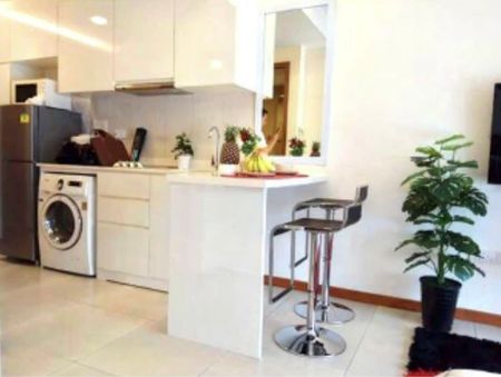 1 Bedroom CONDOMINIUM at Geylang - Photo 4