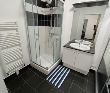 Location Appartement 2 pièces 49m² LOOS 59120 - Photo 4