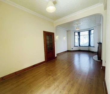 Llanmaes Street, CF11 - Photo 2