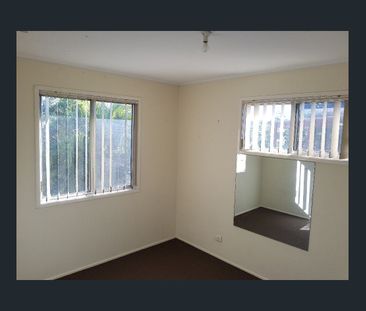 MORAYFIELD - FAMILY & SCHOOLS - Photo 2