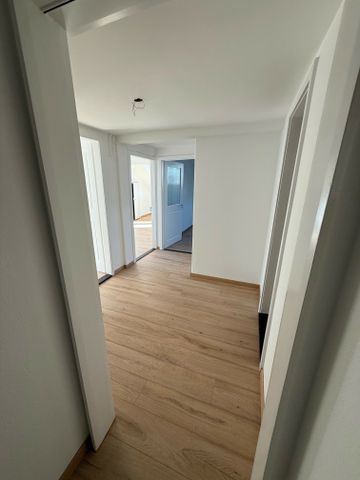 Appartement lumineux de 3 pièces au centre de Bienne. - Photo 5