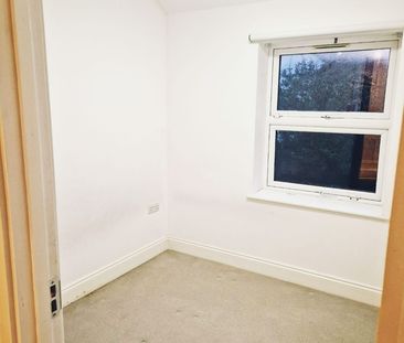 2 Bed Detached House, Alexandra Road, CR0 - Photo 3
