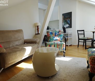 Charmante Single-Einliegerwohnung / 60 m² - ruhige Lage in einer Do... - Photo 2