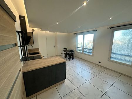 À louer : Appartement T2 moderne à Combs-la-Ville - Photo 5