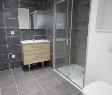 Location Appartement 2 pièces 40m² BASSENS 73000 - Photo 2