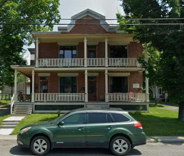 Logement 3½ à louer - Photo 1