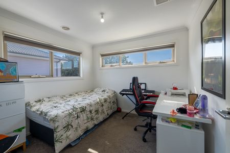 1/62 Scoresby Road, Bayswater VIC 3153 - Townhouse For Rent | Domain - Photo 3