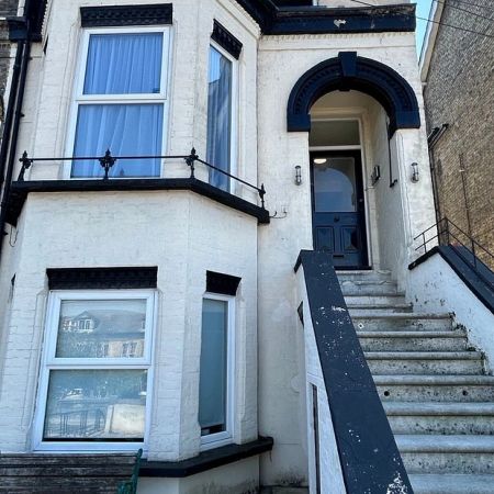 Folkestone Road, Dover, CT17 9RZ, Kent - Photo 3