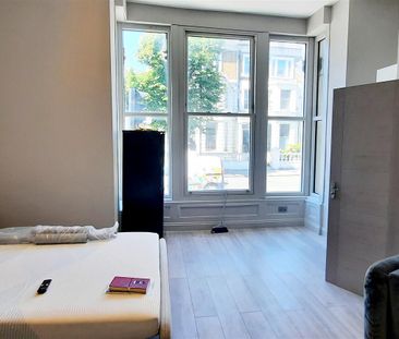 Holland Road, London - Photo 1