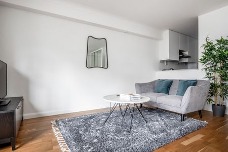 Marlyn Lodge - Photo 2