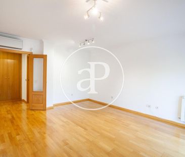 Flat for rent in Picasso street. - Foto 3