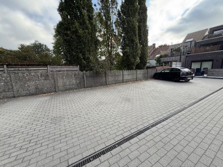 Recent tweeslaapkamer dakappartement met terras! - Photo 5