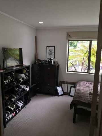 Mairangi Bay 3 bedrooms plus rumpus, 2 bathrooms - Photo 3