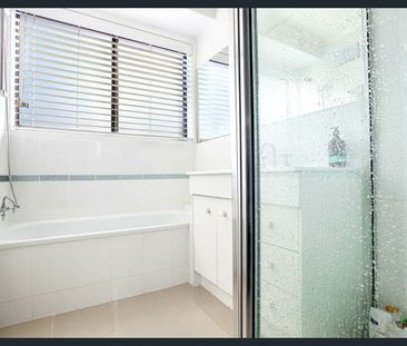 20 Spruce Drive, Rowville, Vic 3178 - Photo 1