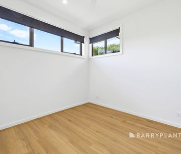 Brand New Modern Living with Dual Zoning Convenience! - Photo 2
