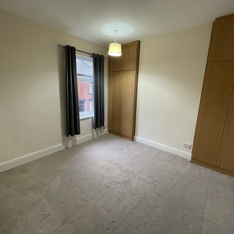 Spring Street, Barnsley - Photo 1