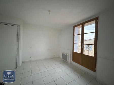 Location Appartement 3 pièces 62m² SARRIANS 84260 - Photo 2