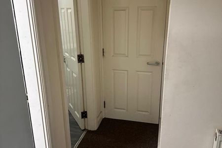 Clough Road - Photo 5