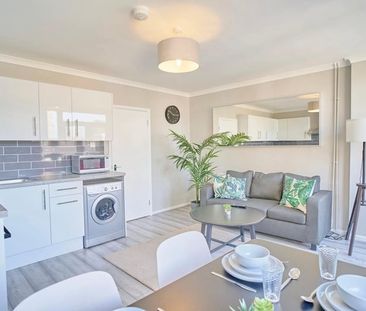 Room in a Shared Flat, Candy Street, E3 - Photo 1