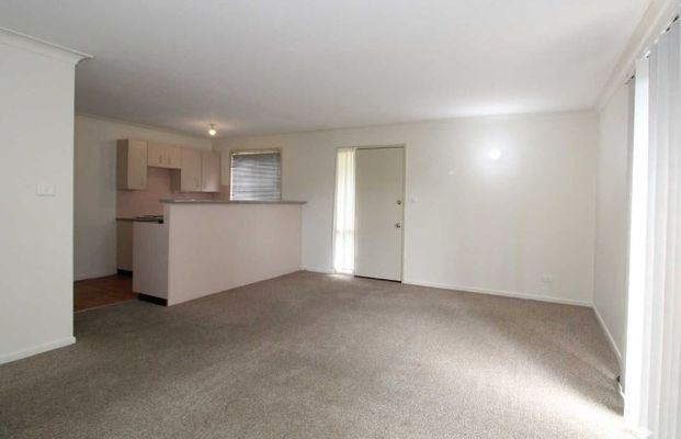 Two Bedroom Villa with Private Courtyard and Decking Area! - Photo 1