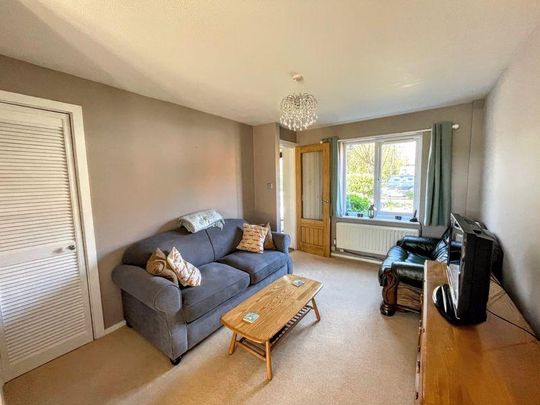 2 bedroom terraced house to rent - Photo 1