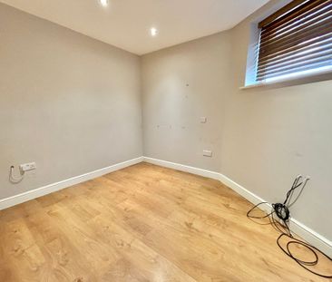 Camphill Road, Nuneaton, CV10 - Photo 2