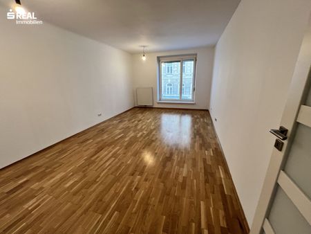 Modernes Wohnen in zentraler Lage am Petersplatz: 3-Zimmer Wohnung in 1010 Wien zur Miete - Photo 3