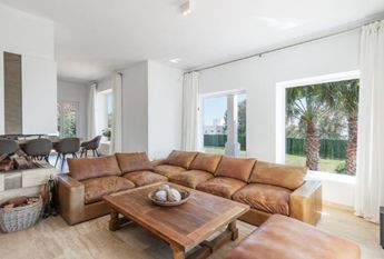 4 bedroom luxury Detached House for rent in Manilva, Andalusia