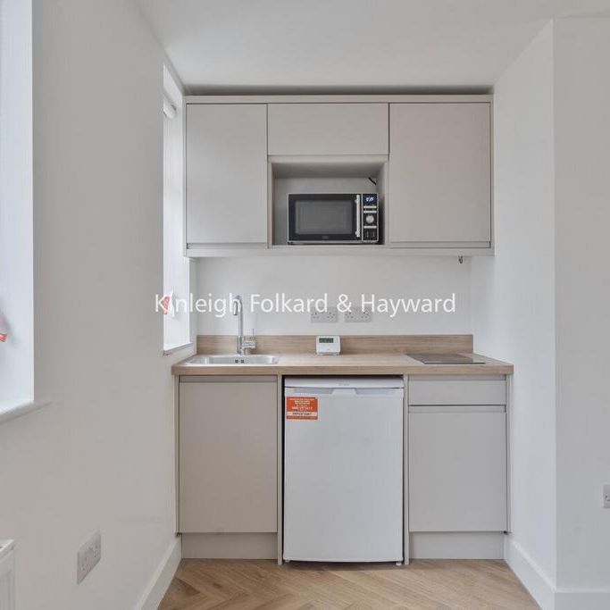 Studio to rent - Photo 1