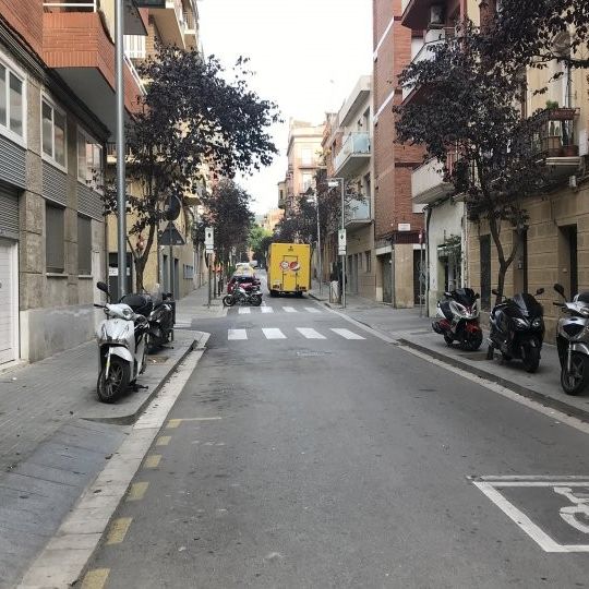 barcelona, Catalonia 08028 - Photo 1