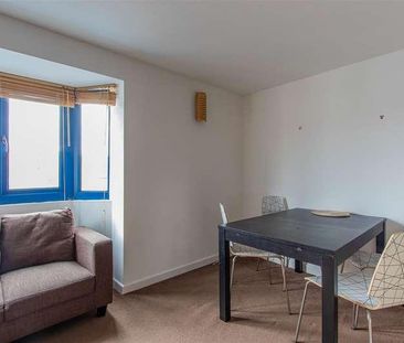 Brook Court, Riverside, Cardiff, CF11 - Photo 3