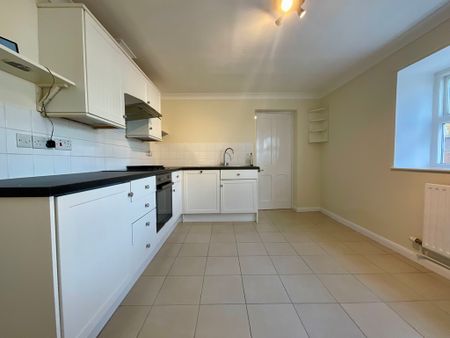 2 bedroom Detached Bungalow to let - Photo 4