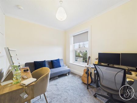 Beech Grove Terrace, Garforth, Leeds - Photo 2