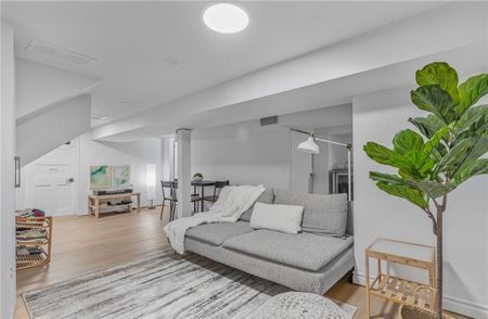 For Lease - 20 Greenaway Avenue, Hamilton, Ontario - Photo 4