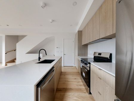 For Lease - 1137 Dovercourt Road Unit# Unit 3, Toronto, Ontario - Photo 5