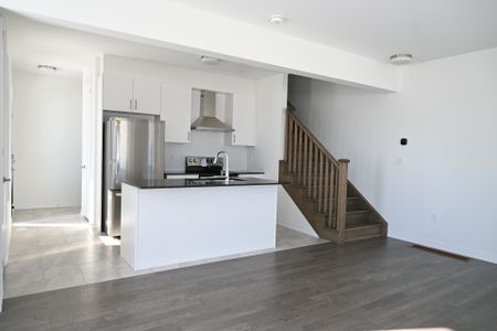 For Lease - 2 Timber fall Drive Unit# upper, Brampton, Ontario - Photo 5