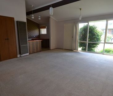 Unit 1/810 Lydiard Street, Ballarat - Photo 3