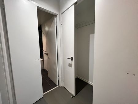 For Lease - 70 Temperance Street Unit# 1817, Toronto, Ontario - Photo 2