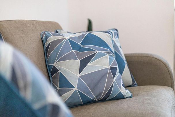 1 bedroom serviced apartment to rent - Photo 1