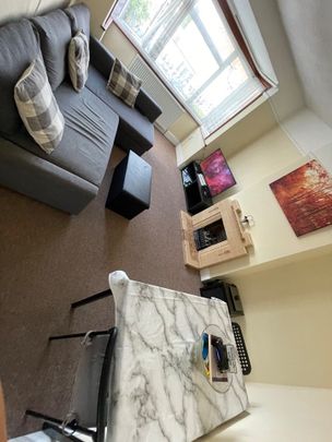 1 Bed Flat, Meadowbank Road, NW9 - Photo 1