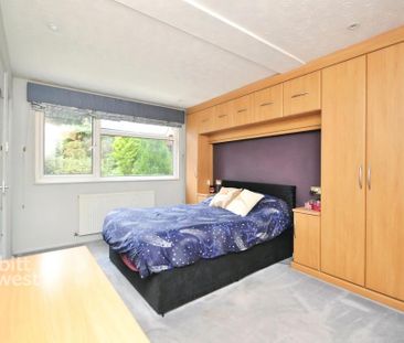 3 bedroom chalet to rent - Photo 4