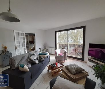 Location Appartement 4 pièces 97m² LAVAL 53000 - Photo 4
